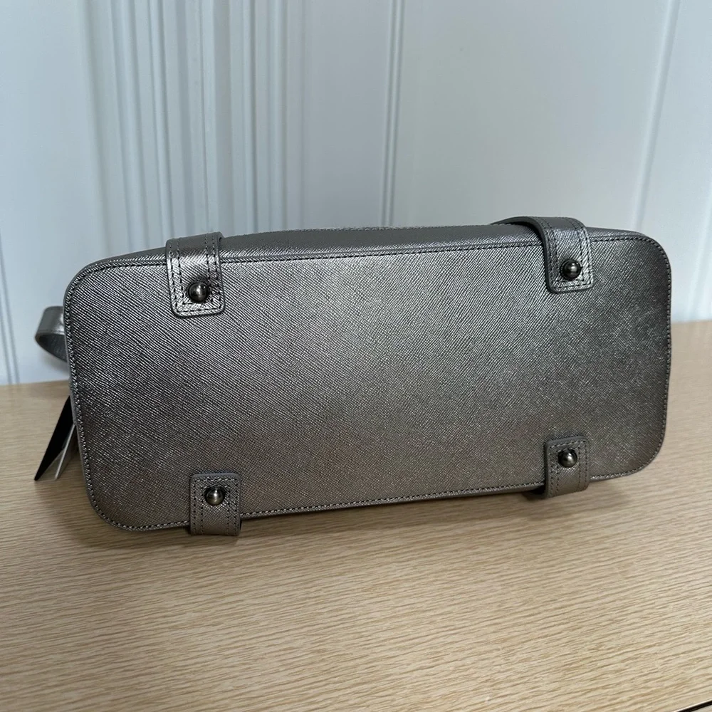 Burberry Plaid Shoulder Bag with Leather Accents, pre-loved Burberry Nova bag - Picture 7 of 16